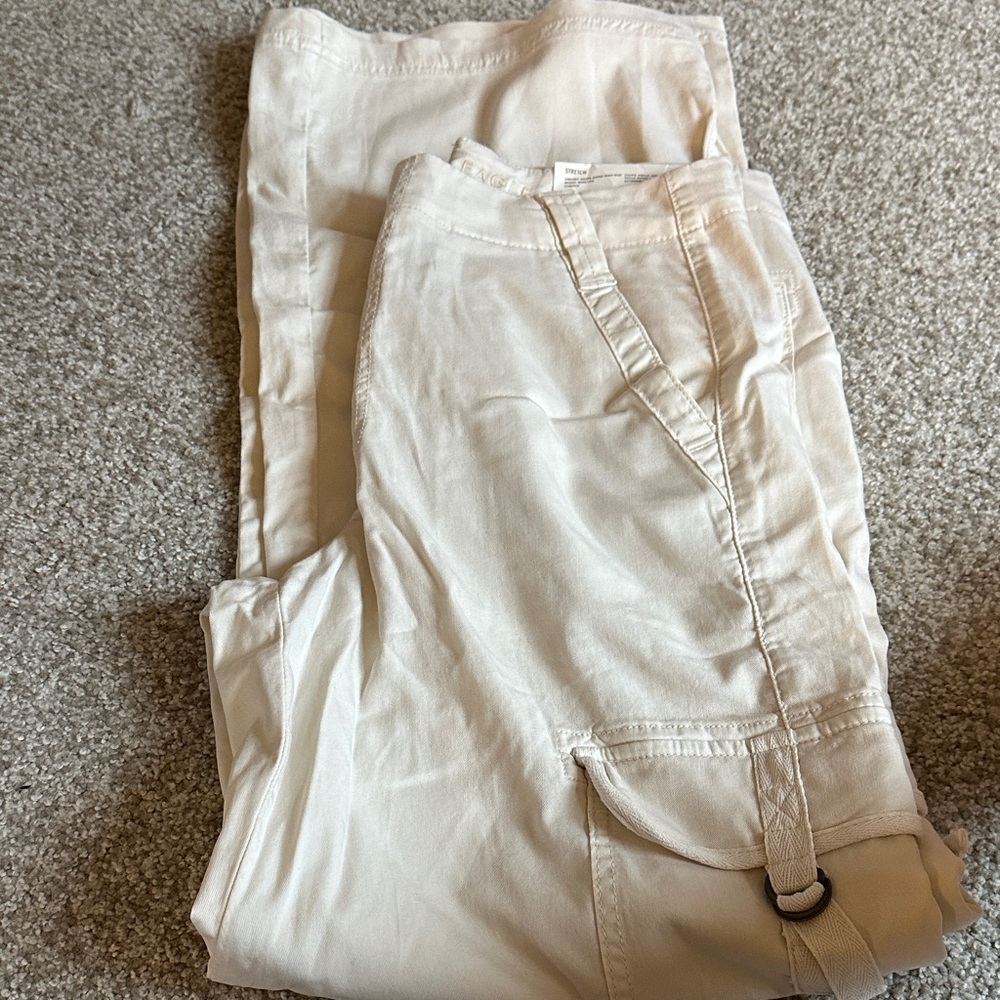 American Eagle Outfitters High-Rise Cream Pants